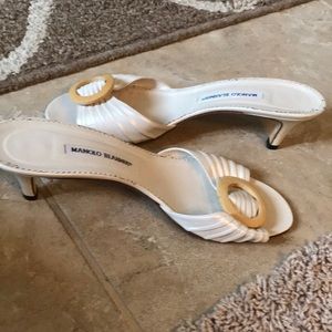 Manolo blahnik sandal with short heel